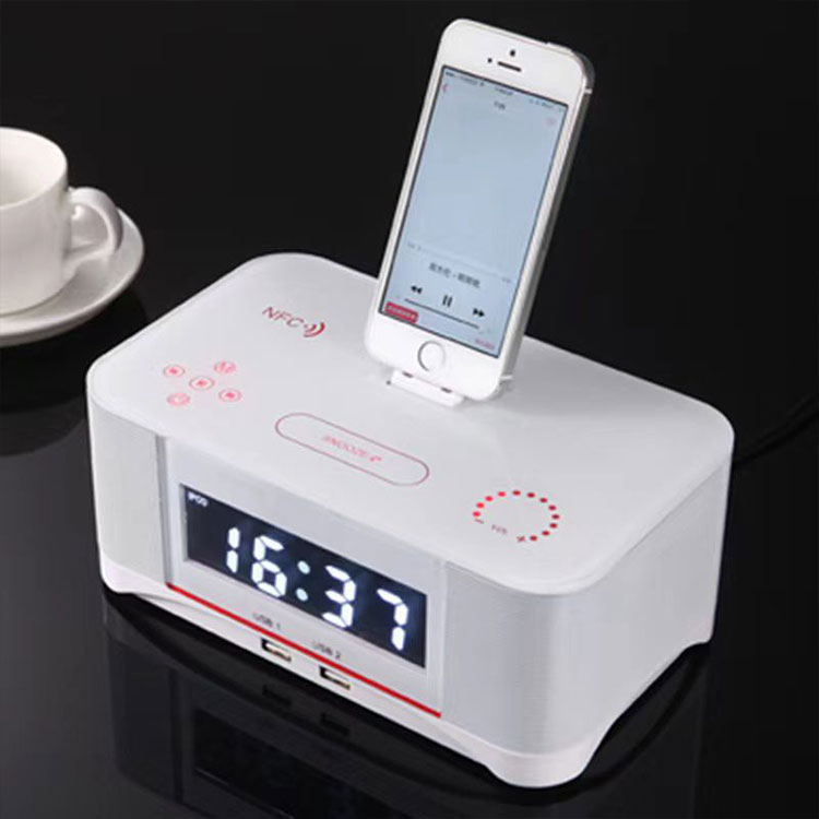 Clock Dock (Digital with Lightning)