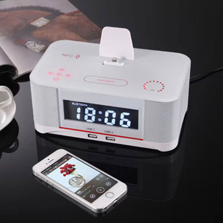 Clock Dock (Digital with Lightning) - Image 4