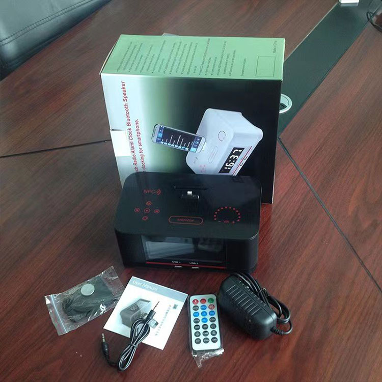 Clock Dock (Digital with Lightning) - Image 3